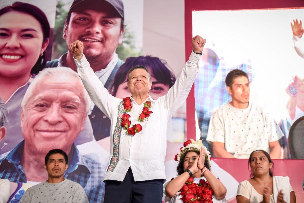 Menchaca Salazar anuncia