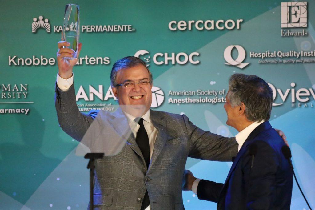 Premian al canciller