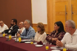 Ramírez Cuéllar reconoce a empresarios Queretanos