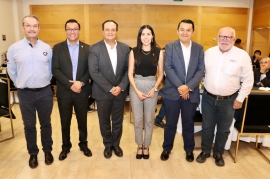 Liliana San Martín dialoga con el Clúster de Plásticos sobre retos laborales y desarrollo industrial en Querétaro