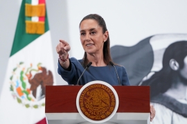 México ahorra 12 mil millones de pesos en compra de medicamentos gracias a subastas inversas: Claudia Sheinbaum