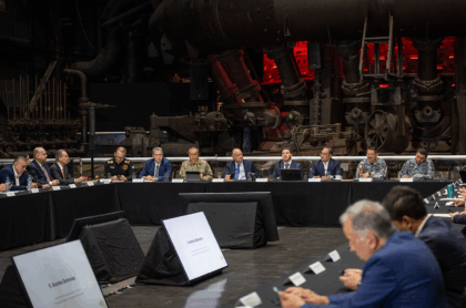 20250709_04_mesa_comision_mundial_01