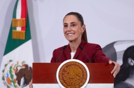 Tijera a los privilegios: Sheinbaum envía al Senado el «Plan B» electoral para topar sueldos y recortar burocracia