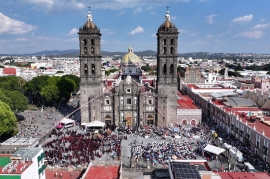 Helicópteros, drones y un regaño a los alcaldes: Armenta asume el control del operativo de Semana Santa