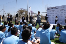 El «escudo» del Real Madrid: Luis Nava y la IP blindan a la juventud queretana contra las adicciones