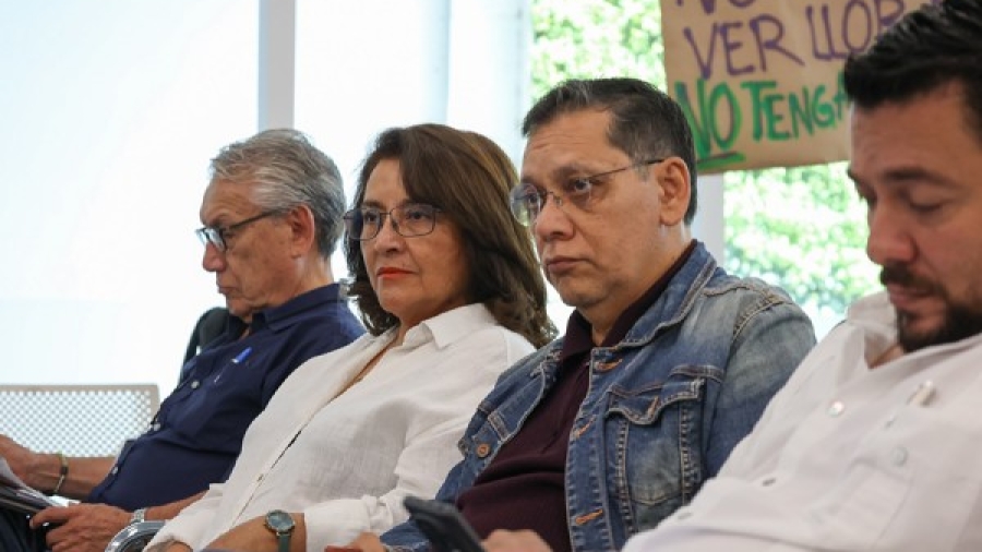 Tercera-mesa-de-trabajo-del-parlamento-abierto-4-600x400