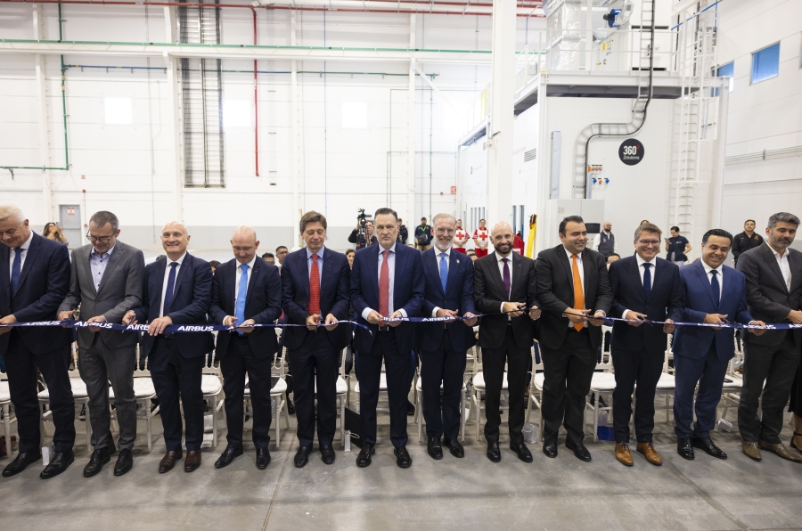 Airbus inaugura planta