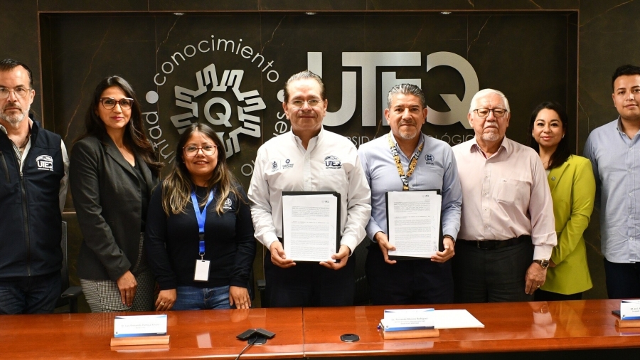 Firma de convenio Uteq - Nihom