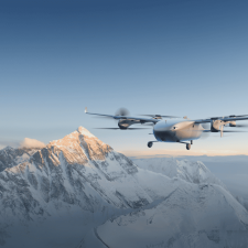 DJI quiere conquistar el cielo de la logística: lanza el EV50, su primer dron de carga VTOL de ala fija