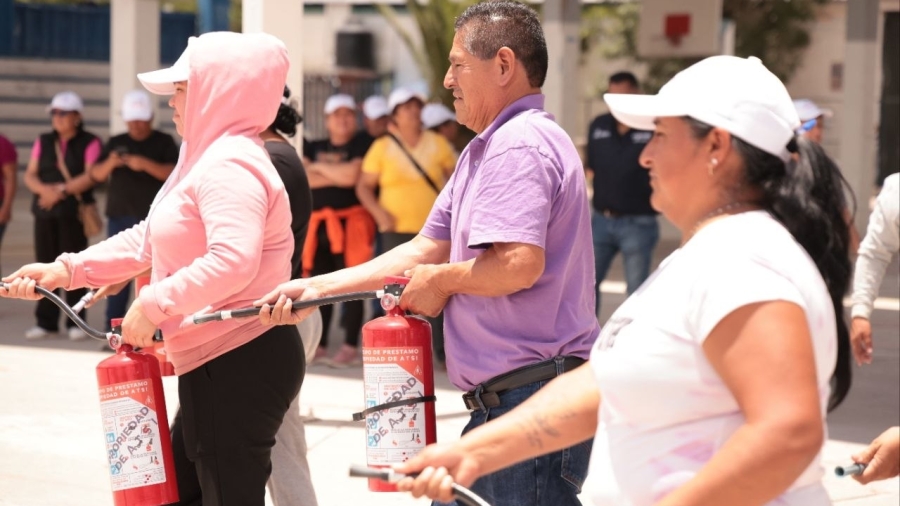 Capacitación de protección civil en SJR