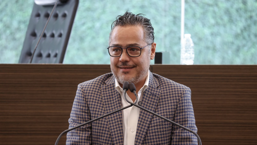 Enrique Correa Sada exige a la CFE actuar ante las quejas de la ciudadanía