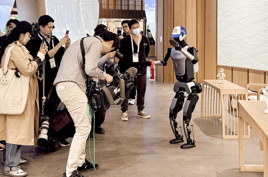 Quejas por la duración de los robots humanoides de UBTECH