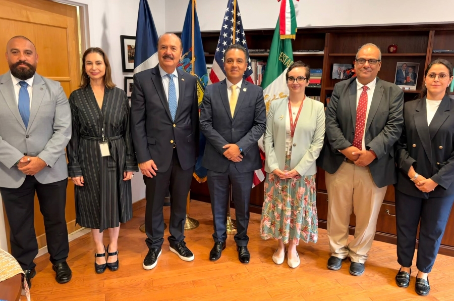 Gobierno del estado de Queretaro apoya mediante el consulado a migrantes en New York