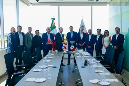 Querétaro y Panama se reunen para hacer negocios