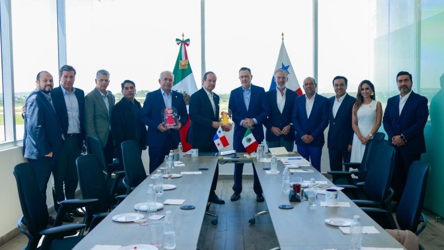 Querétaro y Panama se reunen para hacer negocios