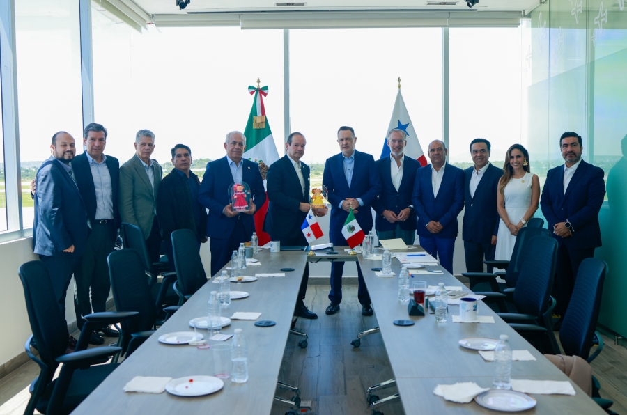 Querétaro y Panama se reunen para hacer negocios