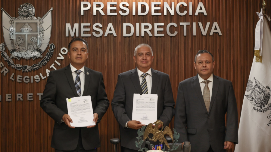 Ejecutivo entrega propuesta al legislativo sobf¿re la reforma judicial en el estado de Querétaro