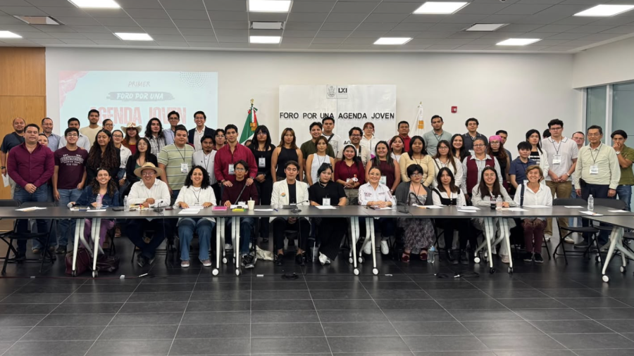 Jovenes con agenda propia