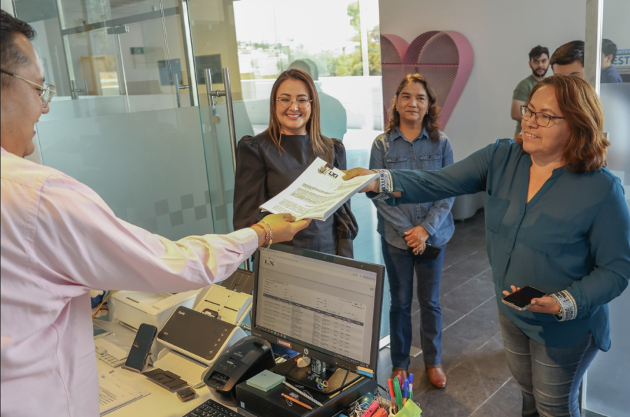 Diputads del morena meten iniciativa alternativa