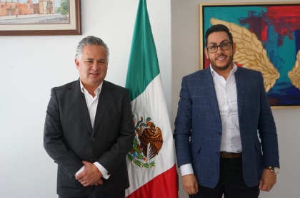 César Guti y Santiago Nieto en una reunión reciente en la que acordaron caminar juntos por la transformación de Querétaro