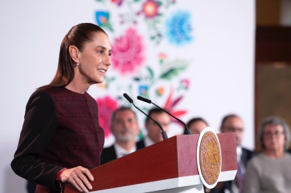 La Presidenta Sheinbaum durante la presentación del paquete económico 2027