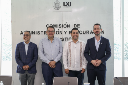 Diputados Locales del Estado de Querétaro en comisión de administración y procuración de justicia