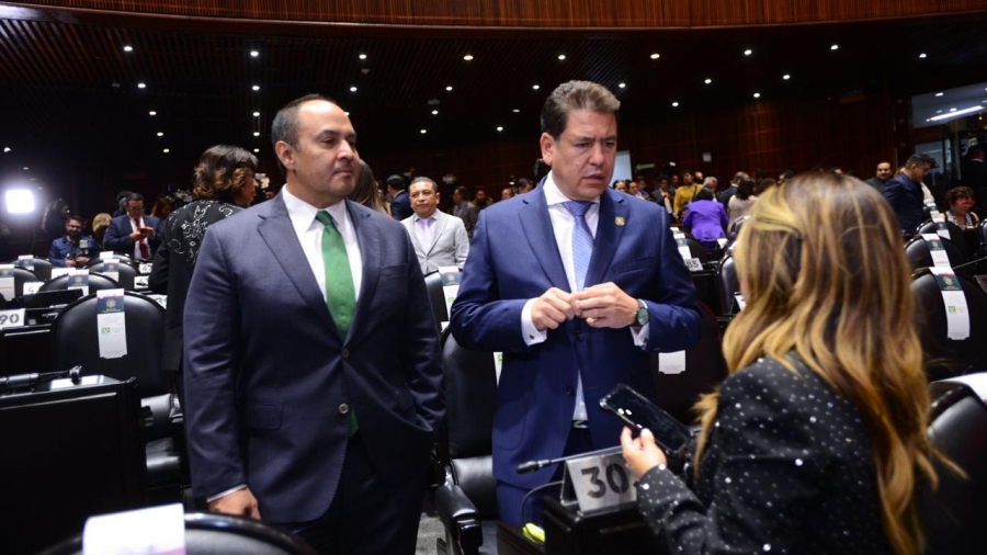 El diputado Ricardo Astudillo durante la entrega del 2do informe de gobierno