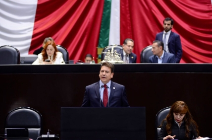 El Diputado Federal Ricardo Astudillo durante su posicionamiento en el pleno de la cámara de diputados