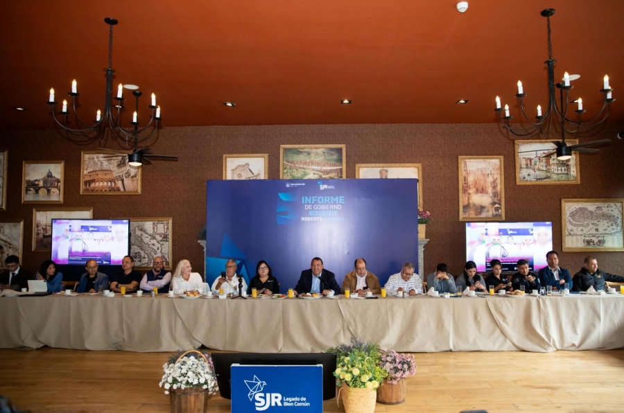 Presentación del Quinto Informe de Gobierno de Roberto Cabrera