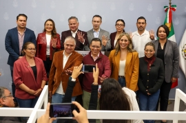¿DE QUIÉN ES EL CONGRESO?