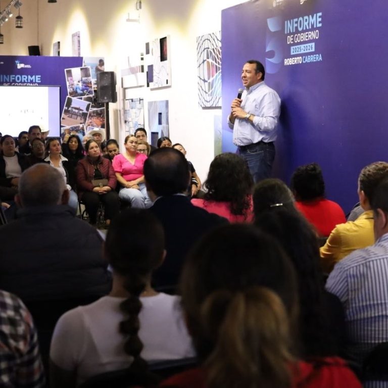 El Presidente Municipal durante la presentación de su 5to informe