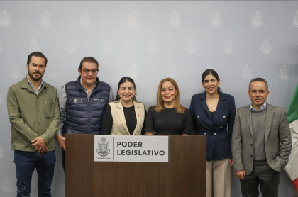 El grupo parlamentario del PAN en Querétaro en conferencia de prensa