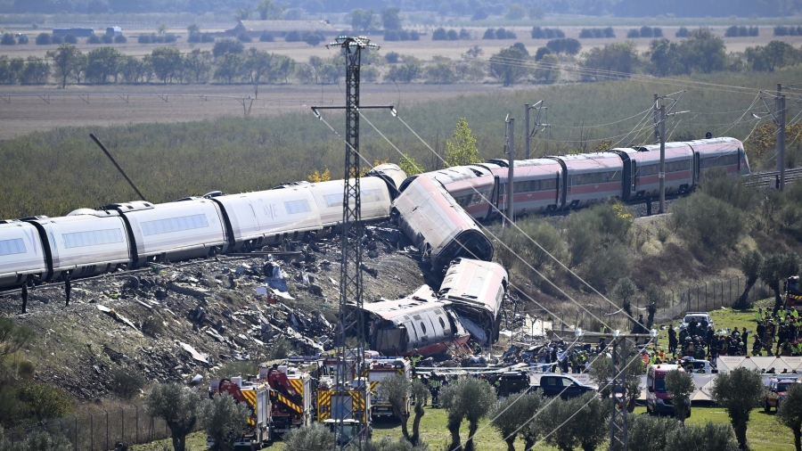 Primeras imágenes del accidente de Trenes en España