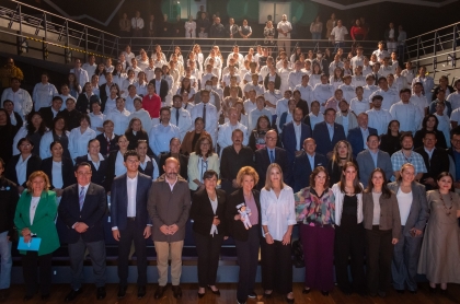 La Exenfermera al termino de su conferencia sobre comunicación efectiva y liderazgo