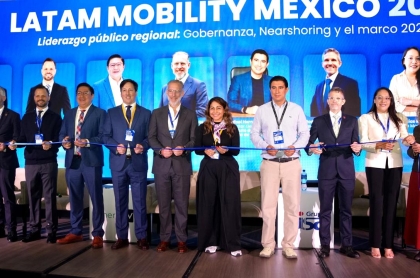 El Secretario Marco Antonio Del Prete durante la inauguración del Latan Mobility México