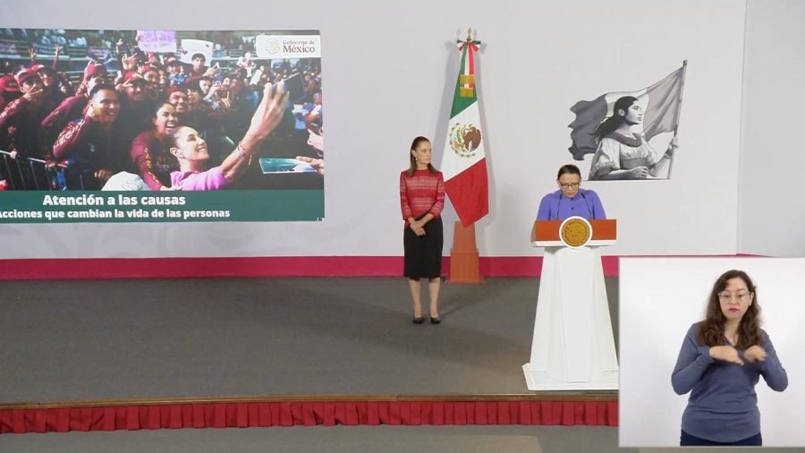 La Presidenta de México durante la conferencia de prensa mañanera en la que se dio el más reciente reporte de seguridad