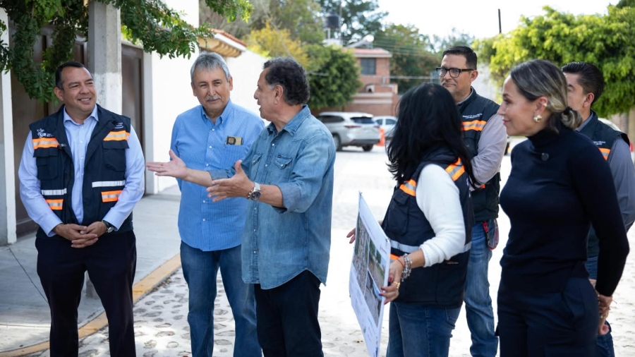 El Presidente municipal recibe reclamos de la ciudadanía