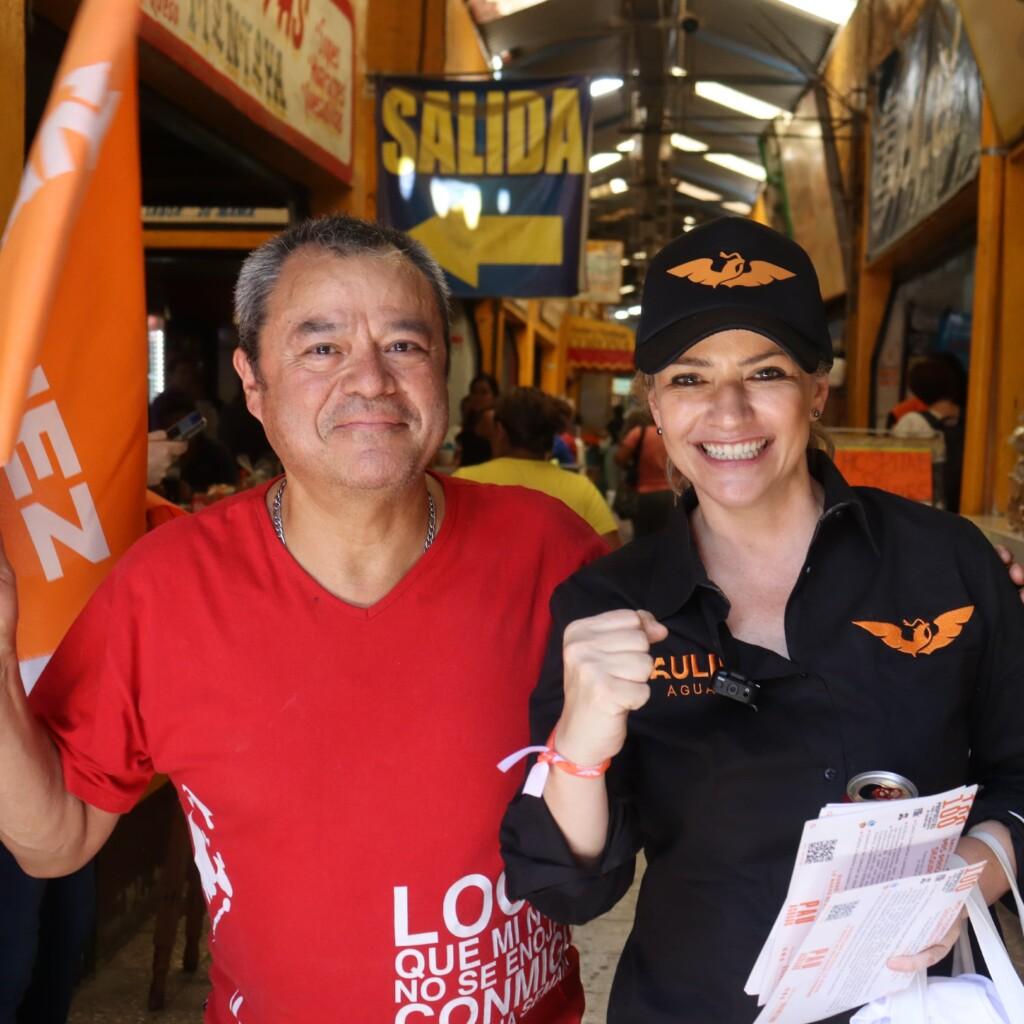 Visitó Paulina Aguado a vecinos de la colonia El Rocio. Ayer miércoles, Paulina Aguado Romero, candidata a presidenta municipal de Querétaro por Movimiento