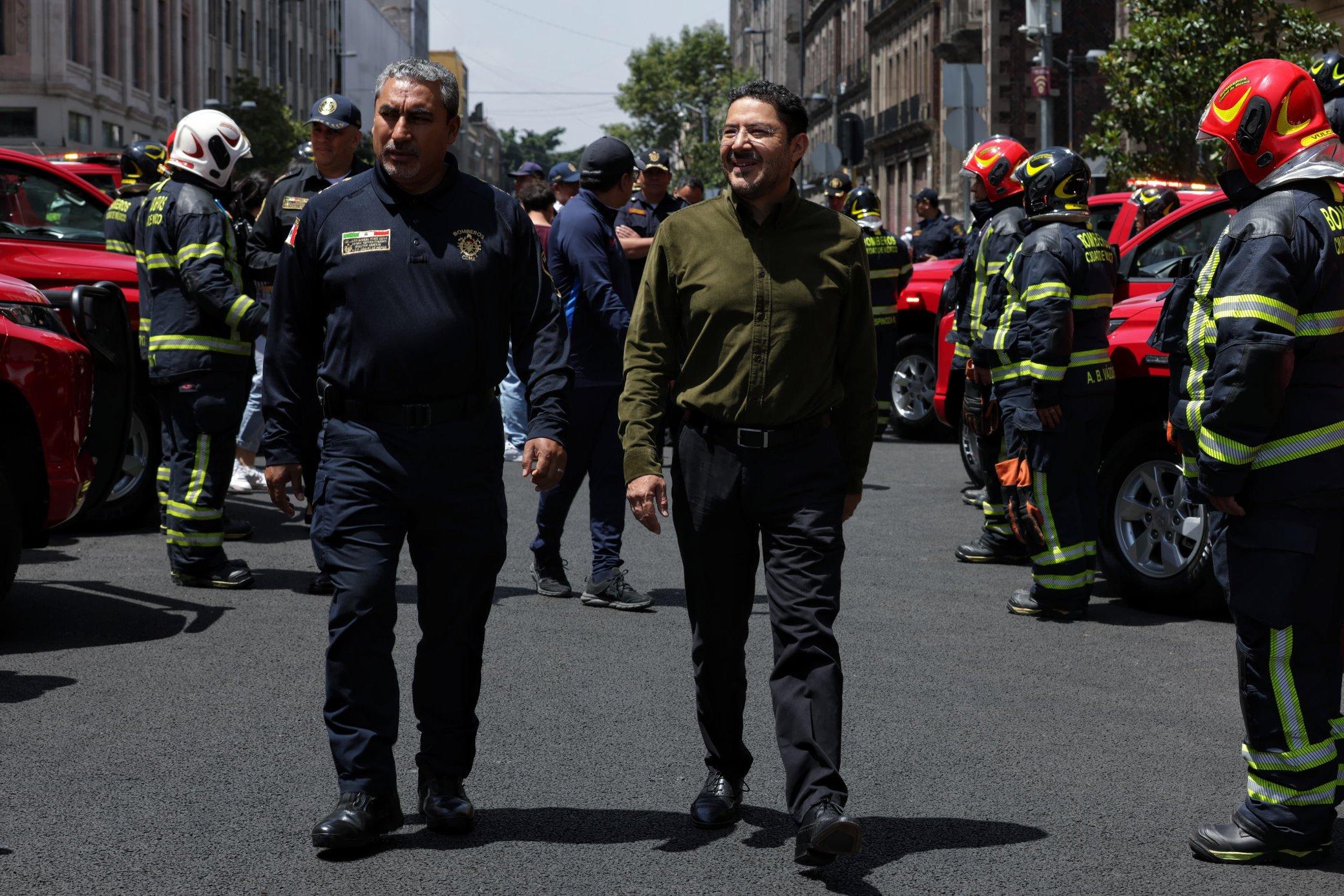 Nueva Entrega de Unidades para el Heroico Cuerpo de Bomberos de la Ciudad de México