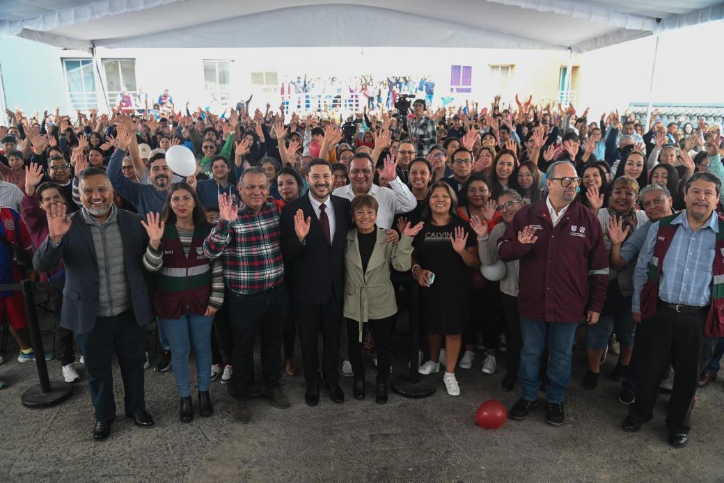 Martí Batres Entrega Unidad Habitacional "Carola" en Álvaro Obregón Beneficiando a 375 Familias