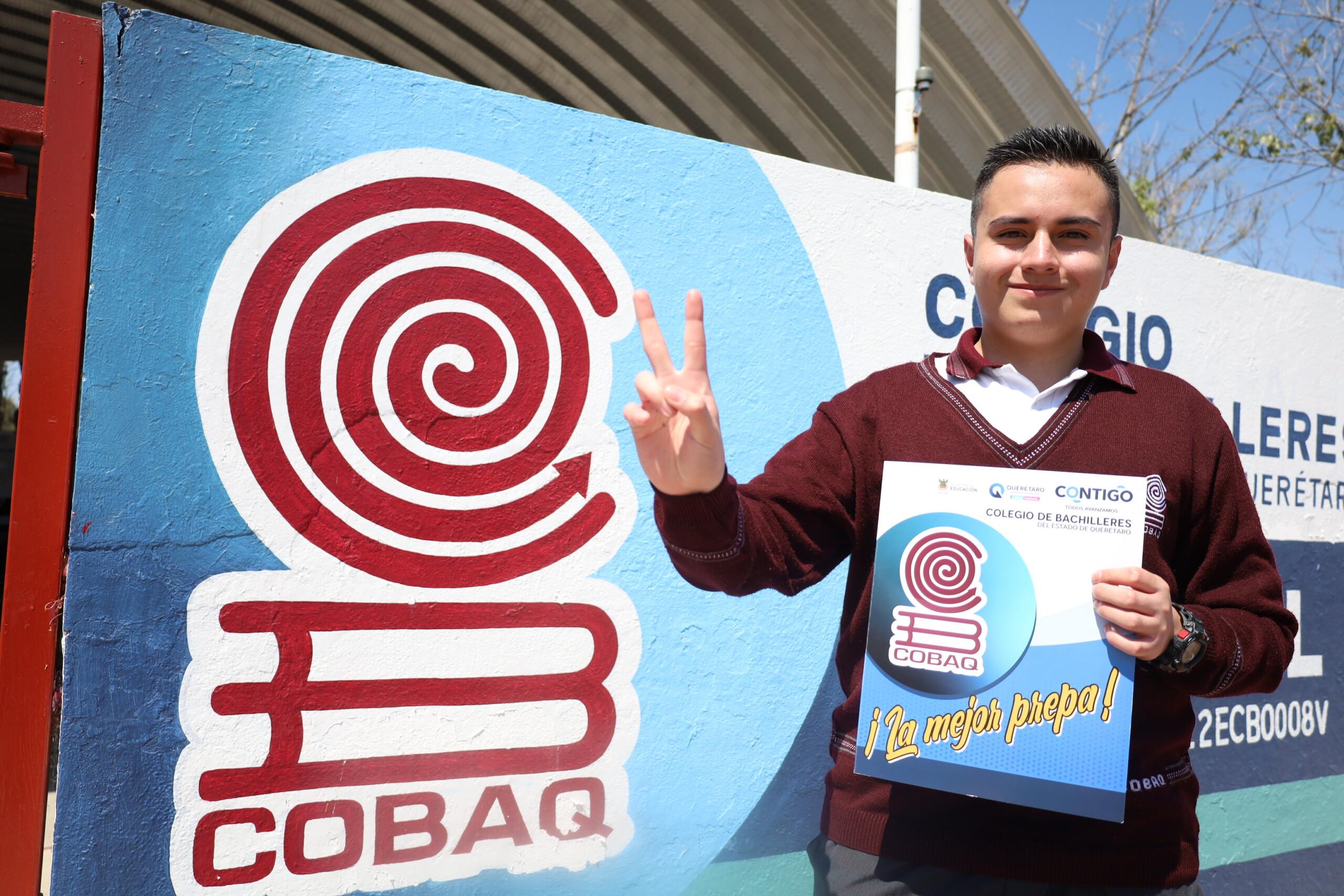 Oro y bronce en la XXXIV Olimpiada estatal de Química por estudiantes del COBAQ.