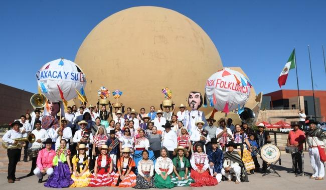 La Guelaguetza en Cecut, una nueva oportunidad para el público de la región de festejar las tradiciones en familia.