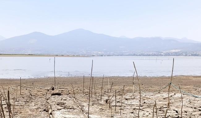 Descubren vestigios arqueológicos a las orillas de la isla de Janitzio, en Michoacán. Derivado de un hallazgo fortuito de una tepari (lancha tradicional), registrado a i