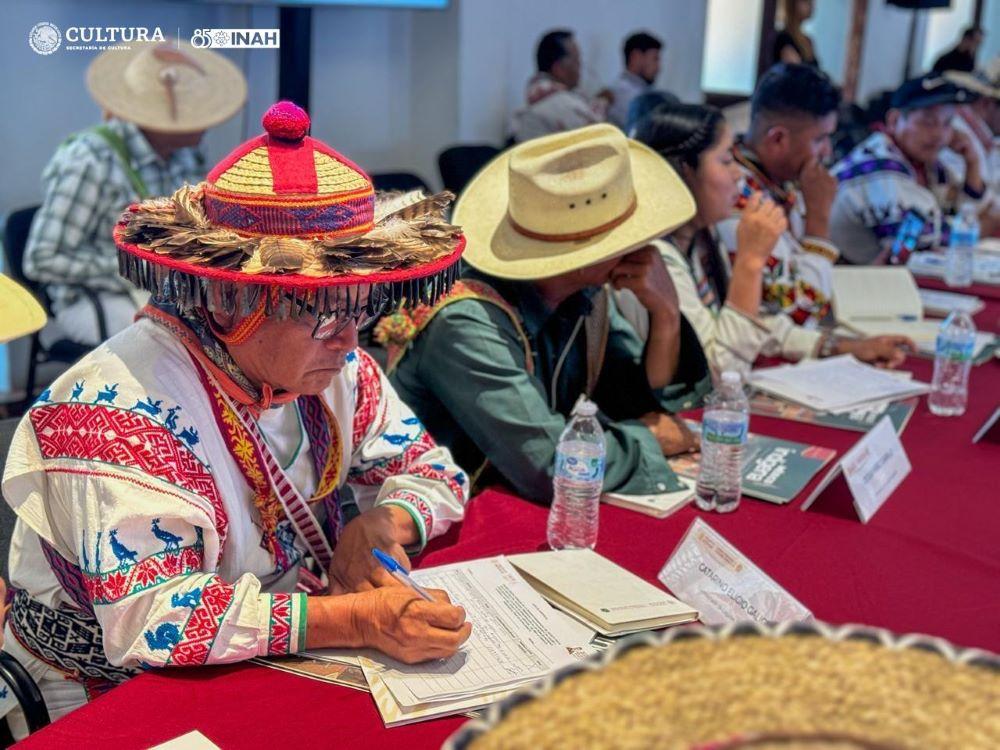 Avanza Reconocimiento del Derecho de los Pueblos Indígenas a sus Lugares Sagrados. En una importante reunión celebrada en el Museo Nacional de las Culturas del Mundo, a