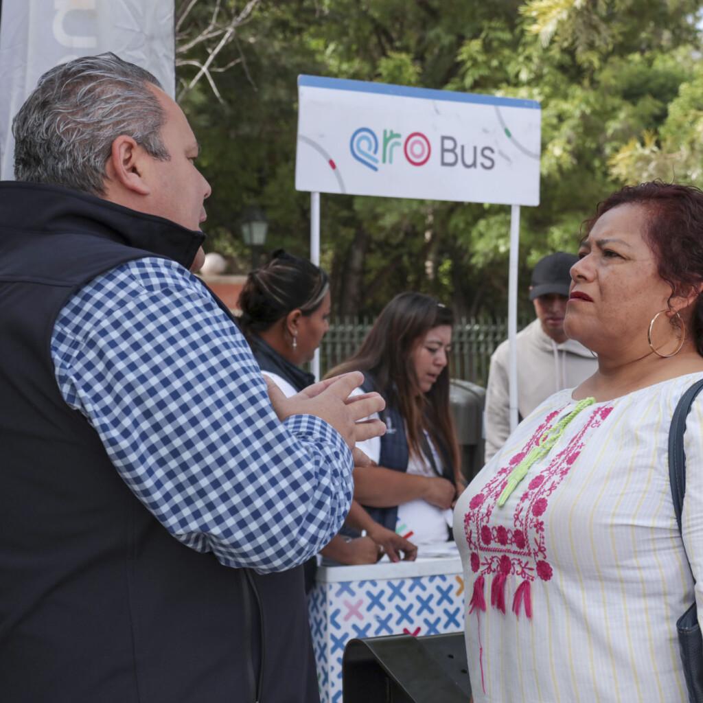 Entrega AMEQ 15 mil tarjetas Qrobus durante mega jornada. Como resultado de la tercera mega jornada dirigida por la Agencia de Movilidad del Estado de Querétaro (AMEQ)