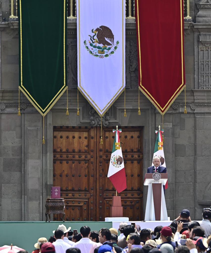 Agradece la Delfina Gómez legado histórico que deja el Presidente. La Gobernadora del Estado de México, Delfina Gómez Álvarez asistió