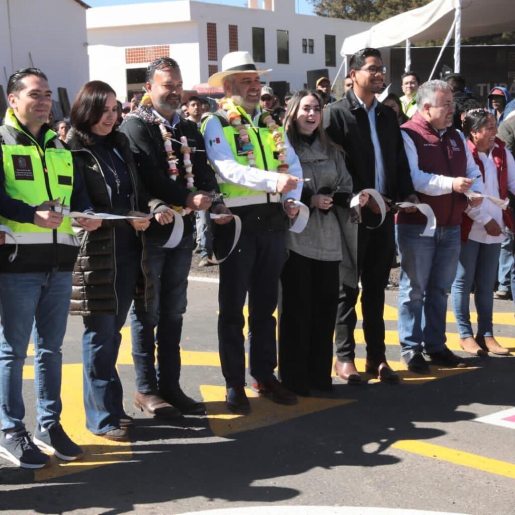 Inauguración de carretera