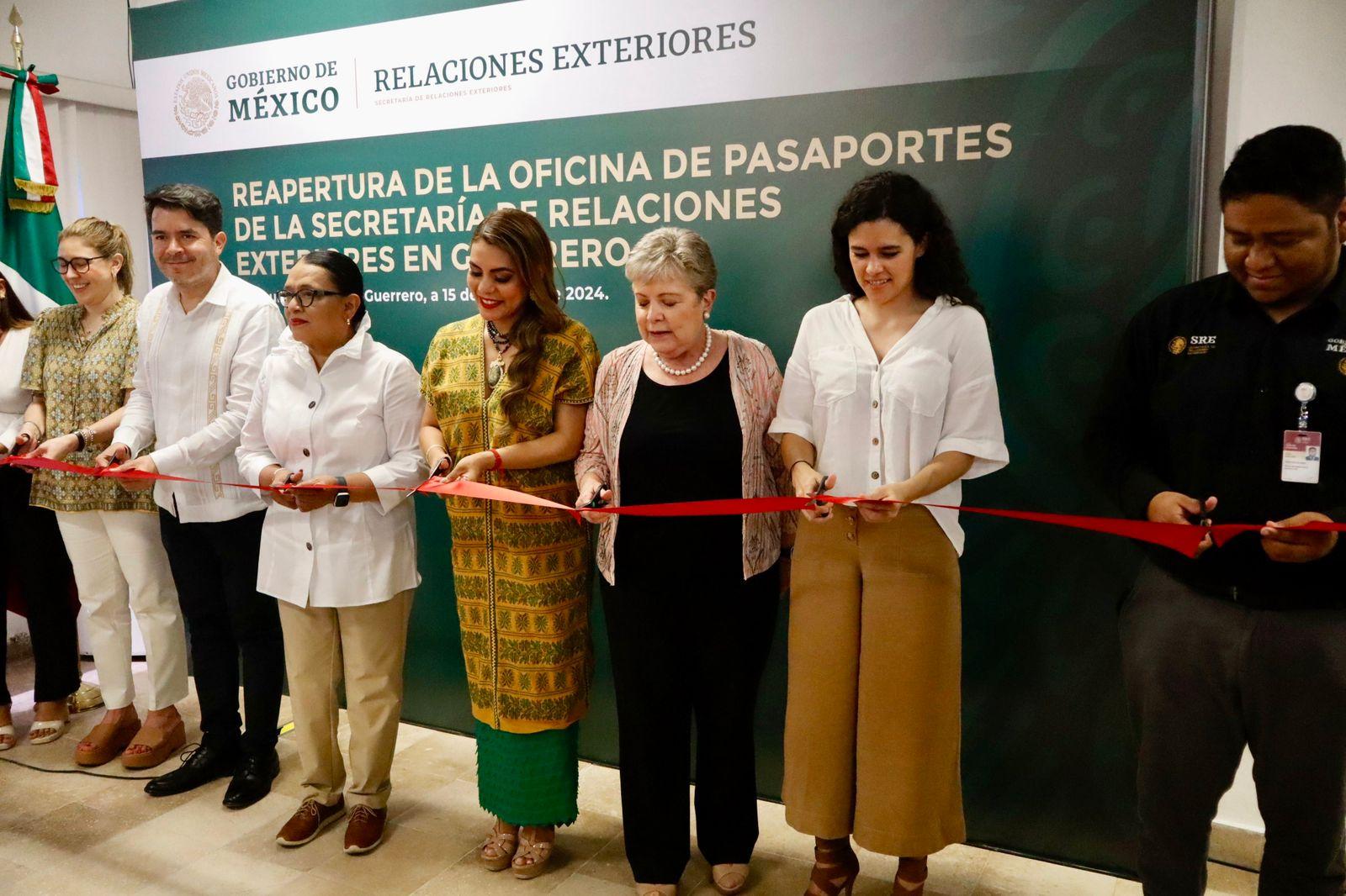 Canciller inauguró la nueva Oficina de Pasaportes en Acapulco, Guerrero. La secretaria de Relaciones Exteriores (SRE), Alicia Bárcena Ibarra, encabezó e