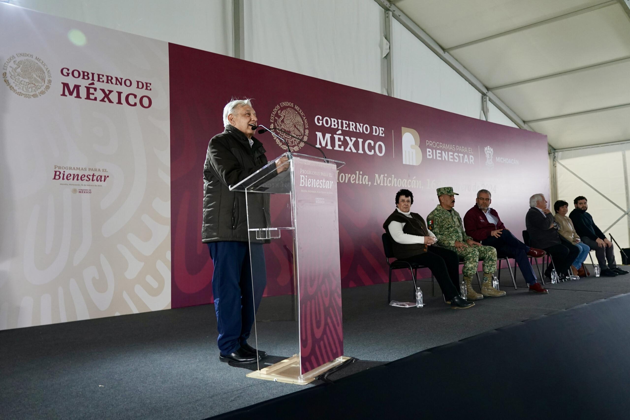 En 5 años egresan más de 6 mil estudiantes de las Universidades Benito Juárez: SEP. Desde su creación, seis mil 372 estudiantes egresaron de las Universidades