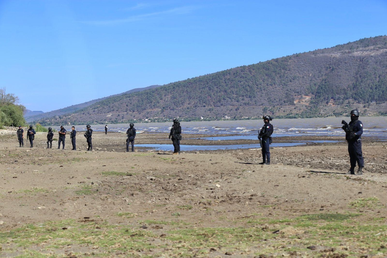 Operativos evitan “huachicol” de 600 mil litros de agua al día en lago de Pátzcuaro. El operativo de la Guardia Civil en el lago de Pátzcuaro ha evitado la sustracción